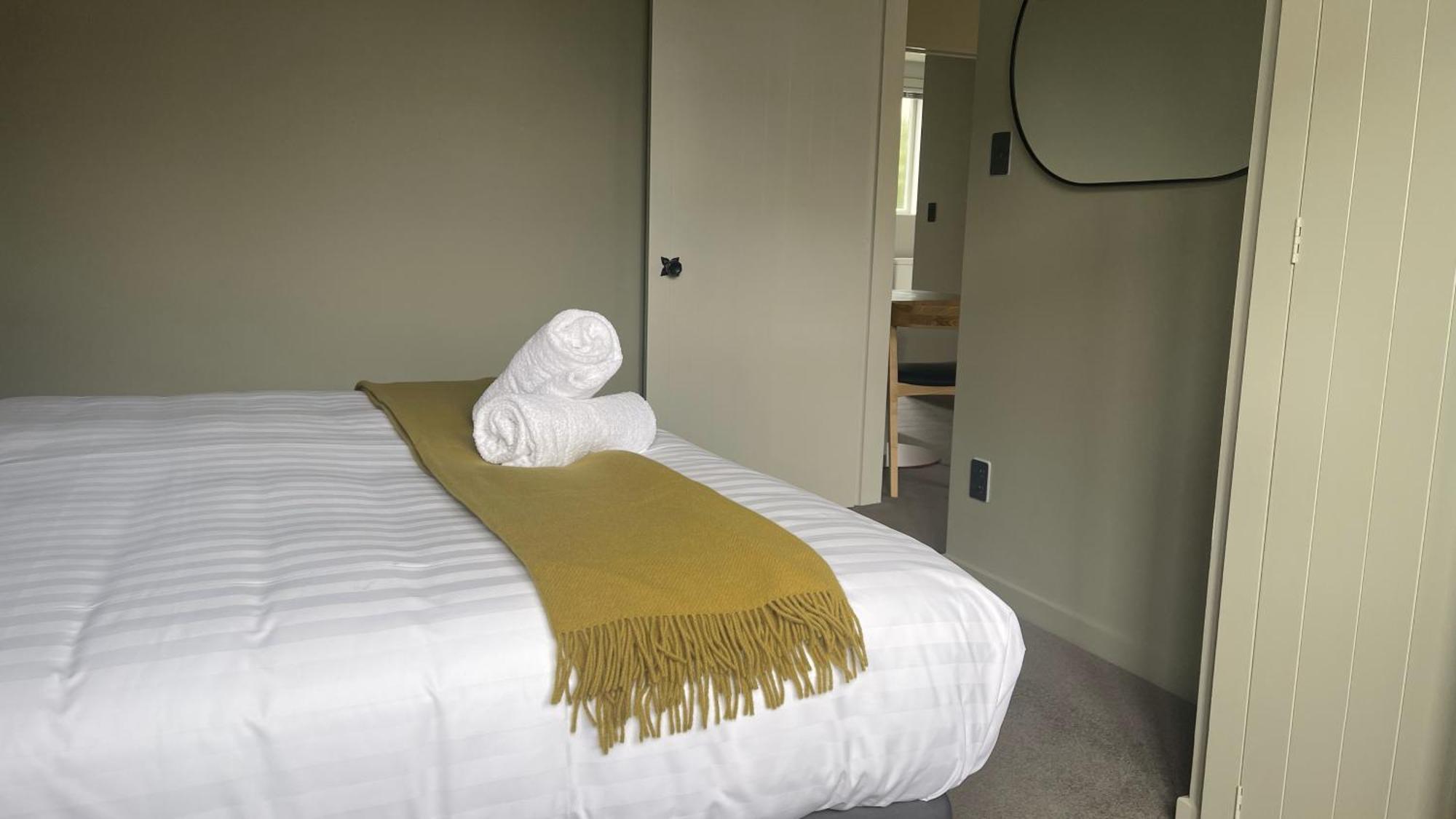 The Elmwood Motel Christchurch Exterior photo